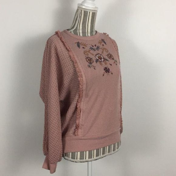New Knox Rose pink embroidered sweater Small - Picture 2 of 7